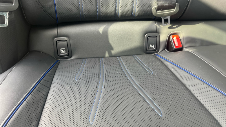 Volkswagen Passat 1.5 eTSI R-Line 5dr DSG Petrol Estate